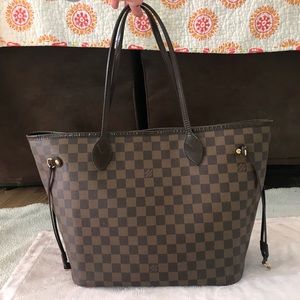 100% Authentic Louis Vuitton Neverfull MM